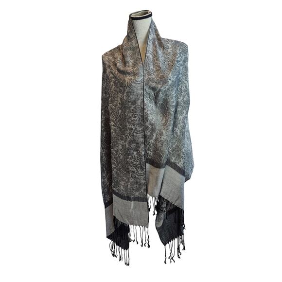 Pashmina Women's Silver Grey Cashmere Paisley Scarf Shawl Fringe Soft Elegant - Picture 1 of 7